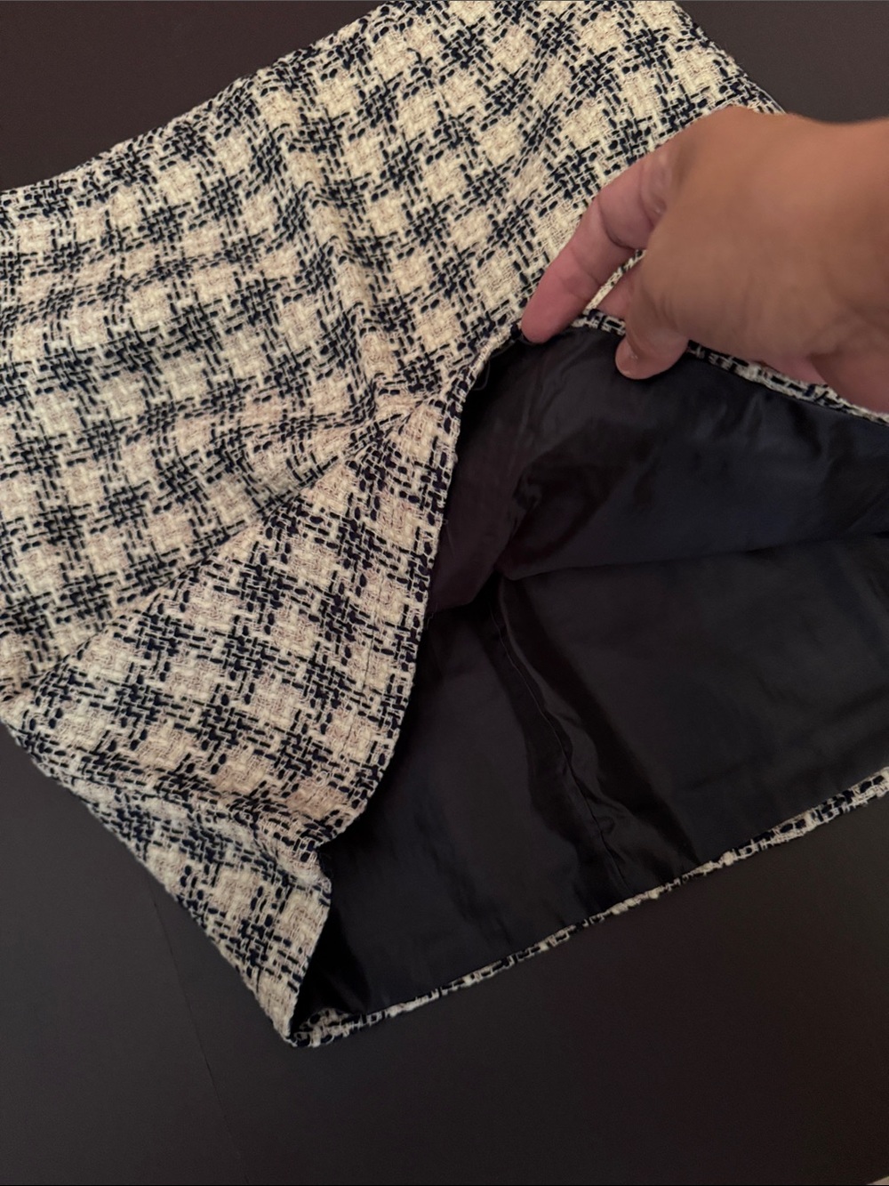 Tulip B Black, Cream & Beige Mini Tweed Skirt. Size L - Picture 3 of 5